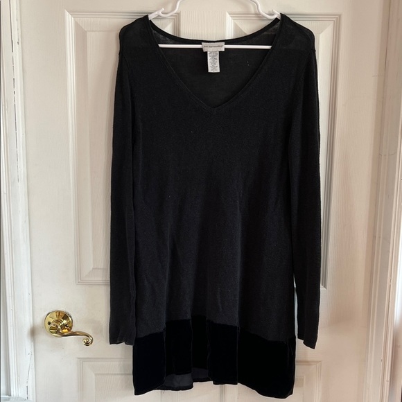 Soft Surroundings Tops - Soft Surroundings Elegant Black V-Neck Women's Top